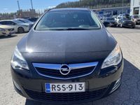 käytetty Opel Astra Sport Tourer Enjoy 1,4 Turbo ecoFLEX 103kW MT6 ** Vakkari / P-Tutka / Urheiluistuimet **