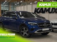 Käytetty Mercedes GLC300e 313 HP (230 kW) 2023 Sininen Katumaasturi