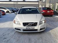 Käytetty Volvo V70 R-Design 231 HP (169 kW) 2010 Farmari