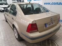 Käytetty VW Bora 105 HP (77 kW) 2003 Sedan