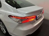 käytetty Toyota Camry 2,5 Hybrid Premium Business *HUD, BI-LED, NAHKAT, JBL, ACC CRUISE, NAVI, KEYLESS YMS.*