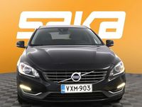 Käytetty Volvo V60 Summum 215 HP (158 kW) 2014 Farmari