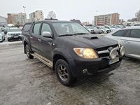 Käytetty Toyota HiLux SR 120 HP (88 kW) 2007 Musta Nouto