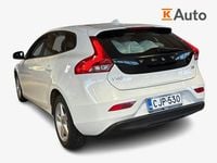 Käytetty Volvo V40 Kinetic 114 HP (83 kW) 2015 Valkoinen Viistoperä