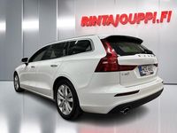 Käytetty Volvo V60 Business Edition 163 HP (119 kW) 2021 Farmari