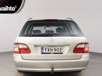 käytetty Mercedes E320 ** Ennakkomyynnissä! **