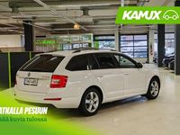 Käytetty Skoda Octavia Ambition 150 HP (110 kW) 2016 Valkoinen Viistoperä