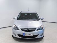 käytetty Opel Astra 5-ov Sport 1,6 Turbo Ecotec 132kW AT6 - Vakionopeuden säädin, Pysäköintitutkat takana, Ilmastointi, ISOFIX-kiinnikkeet!