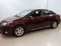 käytetty Toyota Avensis 1,8 Valvematic 4ov Multidrive S Active "Hienosti varusteltu ja vähän ajettu"