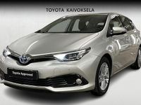 Käytetty Toyota Auris Hybrid Active 99 HP (72 kW) 2016 Hopea Viistoperä