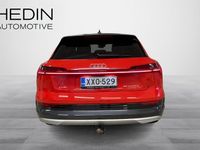 Käytetty Audi e-tron Advanced Plus 300 kW (408 HP) 2019 Punainen Katumaasturi