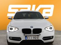 käytetty BMW 118 F20 TwinPower Turbo Business ** Nahkasisusta / Vetokoukku / Juuri tullu!! **