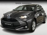 Käytetty Toyota Yaris Hybrid Active 116 HP (85 kW) 2021 Harmaa Viistoperä