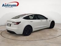 Käytetty Tesla Model 3 Long Range AWD 258 kW (351 HP) 2025 Valkoinen Sedan