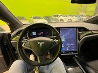 Käytetty Tesla Model X 244 kW (332 HP) 2018 Musta Katumaasturi