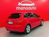 Käytetty Audi A3 Sportback Attraction 125 HP (91 kW) 2010 Viistoperä