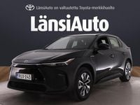 Käytetty Toyota bZ4X Active 252 kW (343 HP) 2023 Musta Katumaasturi