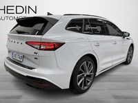 Käytetty Skoda Enyaq iV SportLine 150 kW (204 HP) 2022 Valkoinen Katumaasturi