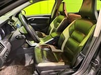 Käytetty Volvo V70 R-Design 136 HP (100 kW) 2012 Musta Farmari