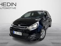 Käytetty Kia Rio EX 83 HP (61 kW) 2015 Musta Viistoperä