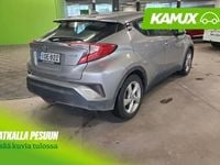 Käytetty Toyota C-HR 122 HP (89 kW) 2018 Hopea / harmaa Katumaasturi