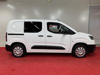 Käytetty Toyota Proace City Active 131 HP (96 kW) 2022 Tila-auto