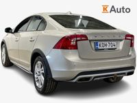 käytetty Volvo S60 CC D3 Summum aut / Pa-lisälämmitin / Vetokoukku / Suomi-auto / Nahat