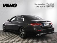Käytetty Mercedes E220 Avantgarde 194 HP (142 kW) 2021 Musta Sedan