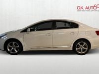Käytetty Toyota Avensis Multidrive S 147 HP (108 kW) 2014 Valkoinen Sedan