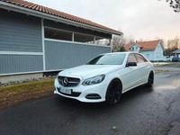Käytetty Mercedes E220 Business 170 HP (125 kW) 2014 Valkoinen Sedan