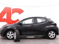 Käytetty Toyota Yaris Hybrid Active 116 HP (85 kW) 2023 Musta Viistoperä