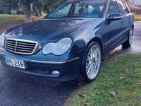 Käytetty Mercedes C200 163 HP (119 kW) 2002 Sininen Farmari