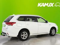 Käytetty Mitsubishi Outlander P-HEV Instyle 121 HP (88 kW) 2015 Valkoinen Farmari