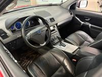 Käytetty Volvo XC90 R-Design 185 HP (136 kW) 2011 Punainen Katumaasturi