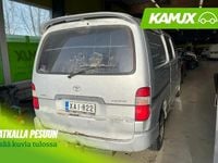 Käytetty Toyota HiAce 102 HP (75 kW) 2005 Hopea / harmaa Van