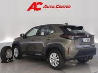 Käytetty Toyota Yaris Cross Active 114 HP (83 kW) 2022 Ruskea (beige) Katumaasturi