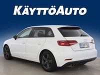 Käytetty Audi A3 Sportback Business 150 HP (110 kW) 2017 Valkoinen Viistoperä