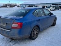 Käytetty Skoda Octavia RS 184 HP (135 kW) 2014 Sininen Viistoperä