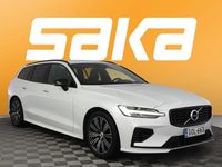 Käytetty Volvo V60 Business Edition 392 HP (288 kW) 2021 Farmari