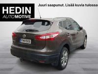 käytetty Nissan Qashqai DIG-T 115 Acenta 2WD 6M/T E6 Safety Pack *Vetokoukku