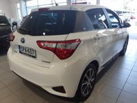 käytetty Toyota Yaris Hybrid 1,5 Hybrid Y20 Edition - **Korkotarjous 1,59%+kulut**Toimitusmahdollisuus koko Suomeen** -