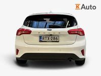 Käytetty Ford Focus Trend 125 HP (91 kW) 2019 Valkoinen Viistoperä
