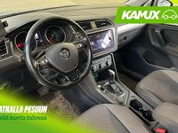 Käytetty VW Tiguan Comfortline 150 HP (110 kW) 2018 Hopea / harmaa Katumaasturi
