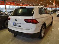 käytetty VW Tiguan Comfortline 2,0 TDI SCR 110 kW (150 hv) DSG Football Edition