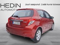 Käytetty Toyota Yaris Active 99 HP (72 kW) 2013 Punainen Viistoperä