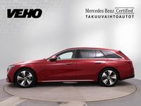 Käytetty Mercedes E300 AMG 313 HP (230 kW) 2025 Punainen Farmari