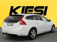 Käytetty Volvo V60 Momentum 163 HP (119 kW) 2014 Farmari