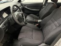 Käytetty Toyota Corolla 110 HP (80 kW) 2004 Viistoperä
