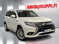 Käytetty Mitsubishi Outlander P-HEV Invite 135 HP (99 kW) 2020 Valkoinen Katumaasturi