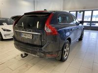 käytetty Volvo XC60 D4 Summum aut // VOC / Lisälämmitin / Koukku / Nahkasisusta / Xenon / Kessy / Navi / Tutkat /